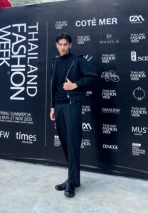 Folk saransrirat-003-Wonderful