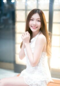 Tamonwan Prasertsak-025-Dazzling