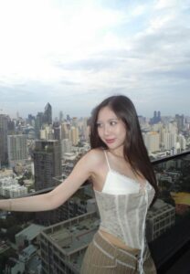Babyeve-009-Stunning