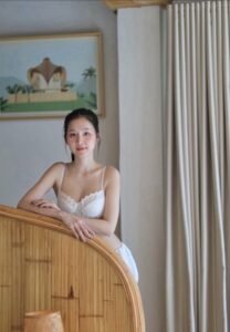 Jane Wannipa-032-Attractive