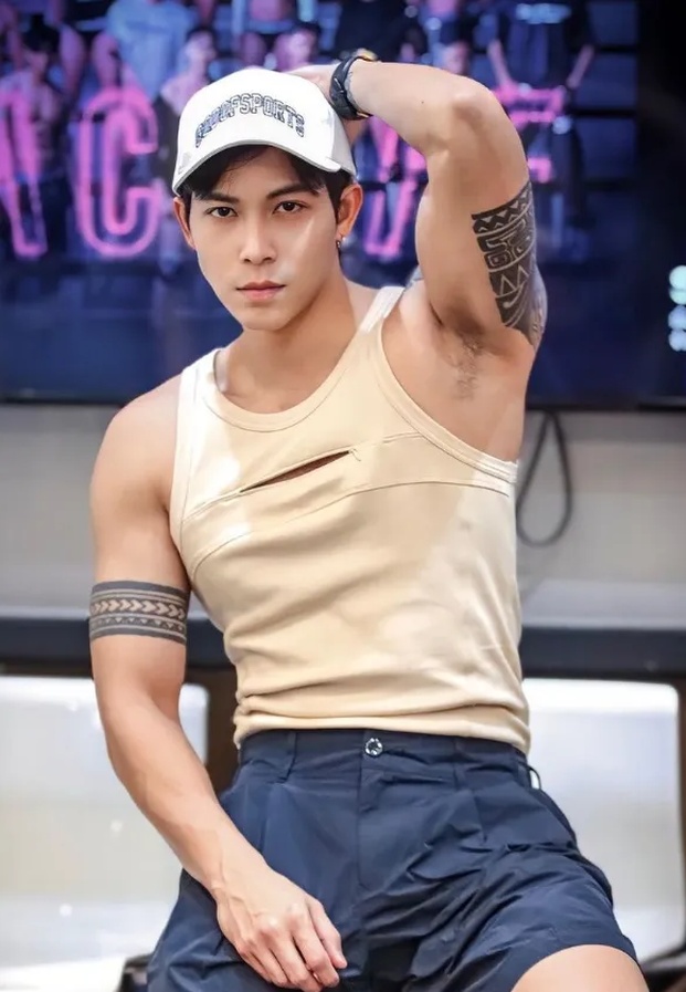 เอเอ วรัญญู วาร์ป IG aawaranyu และ TikTok